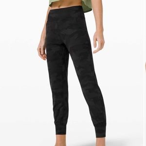*NEW* Lululemon Align Jogger 28”